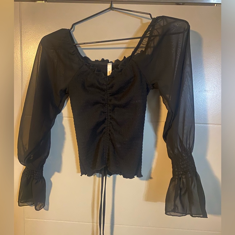 Ruched Black flowing top